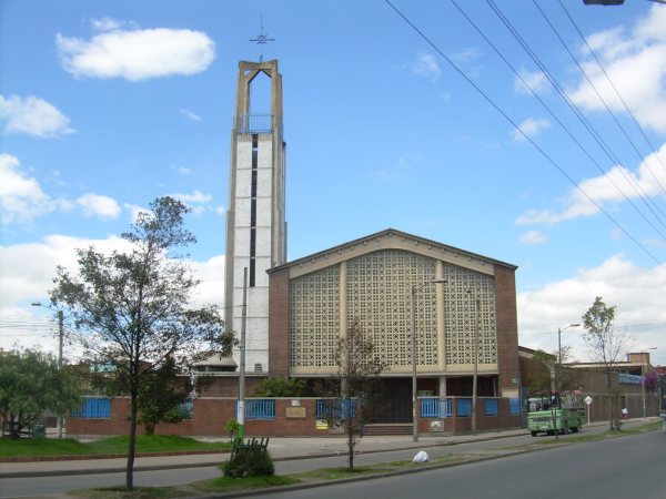 https://arquimedia.s3.amazonaws.com/130/parroquia/dscn3431jpg.JPG