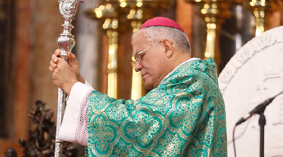 https://arquimedia.s3.amazonaws.com/256/noticias/demetriofernandez-dioceisscordoba-15022019jpg.jpg