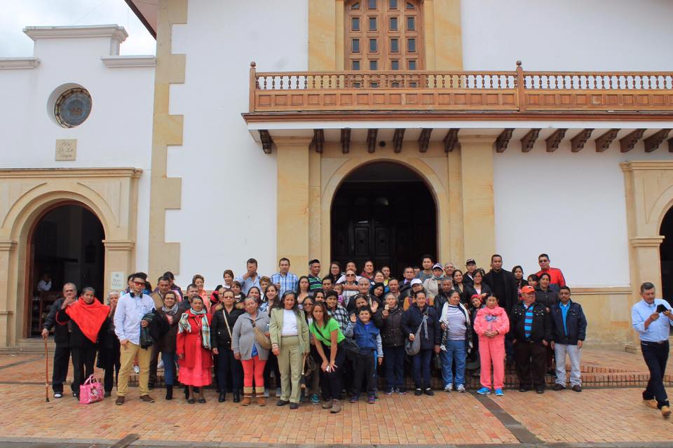 https://arquimedia.s3.amazonaws.com/239/cartografia-y-limites/peregrinacion-ubatejpg.jpg