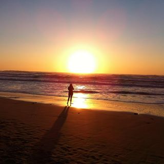 https://arquimedia.s3.amazonaws.com/27/anecdotas/atardecer-01jpg.jpg