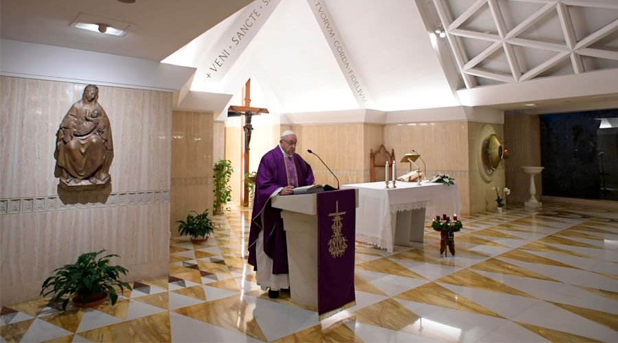 https://arquimedia.s3.amazonaws.com/256/noticias/papafranciscomisasantamarta-vaticanmedia-0412018jpg.jpg