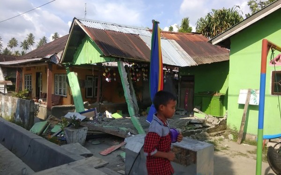 https://arquimedia.s3.amazonaws.com/256/noticias/terremoto-magnitud-sacude-centro-indonesia-0-13-600-374jpg.jpg