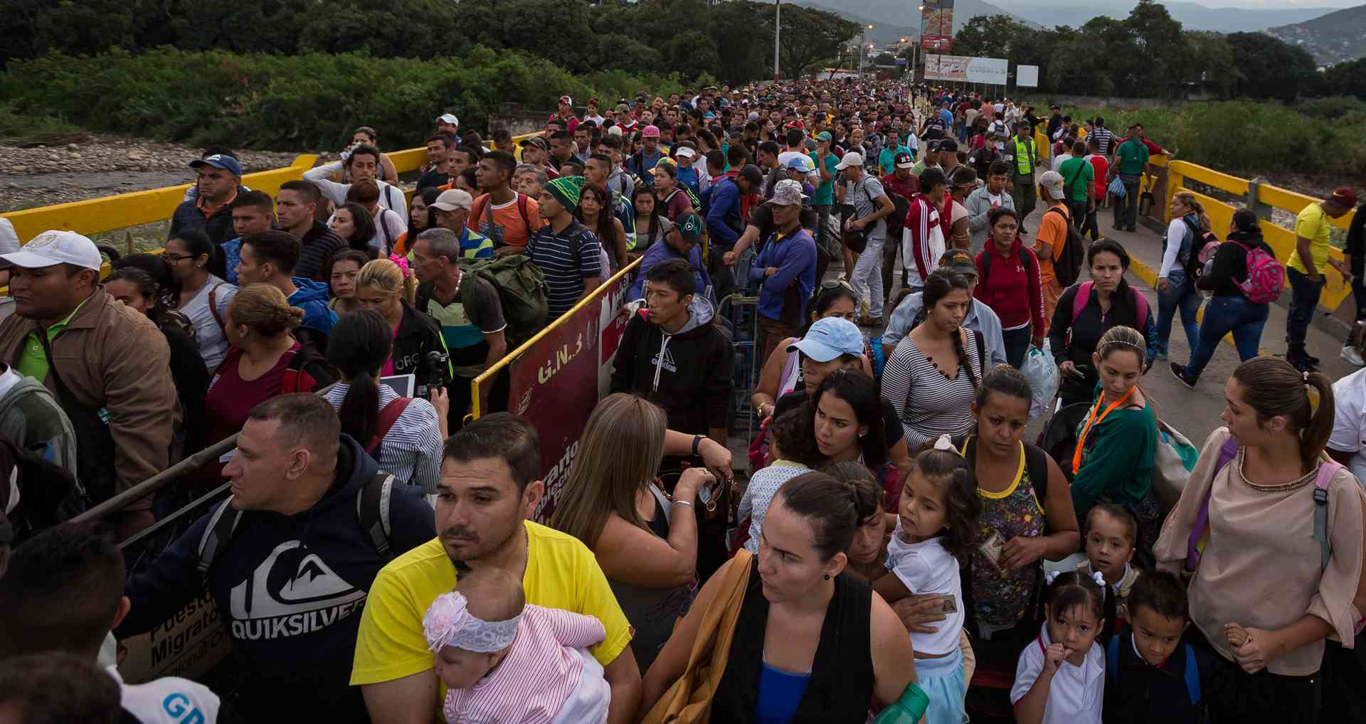 https://arquimedia.s3.amazonaws.com/27/noticias/migrantes-venezolanosjpg.jpg